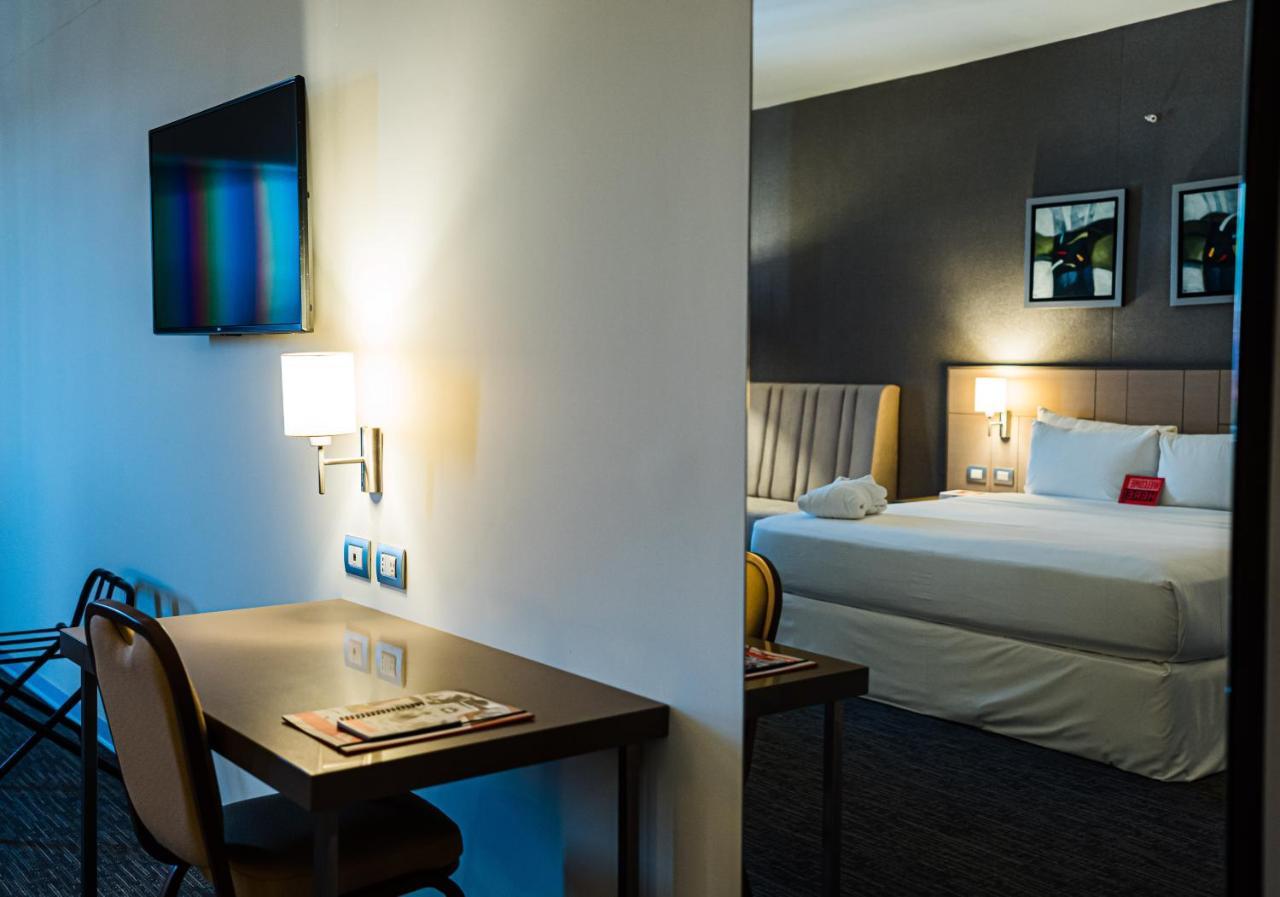 Bth Rebel Tacna Hotel Kültér fotó