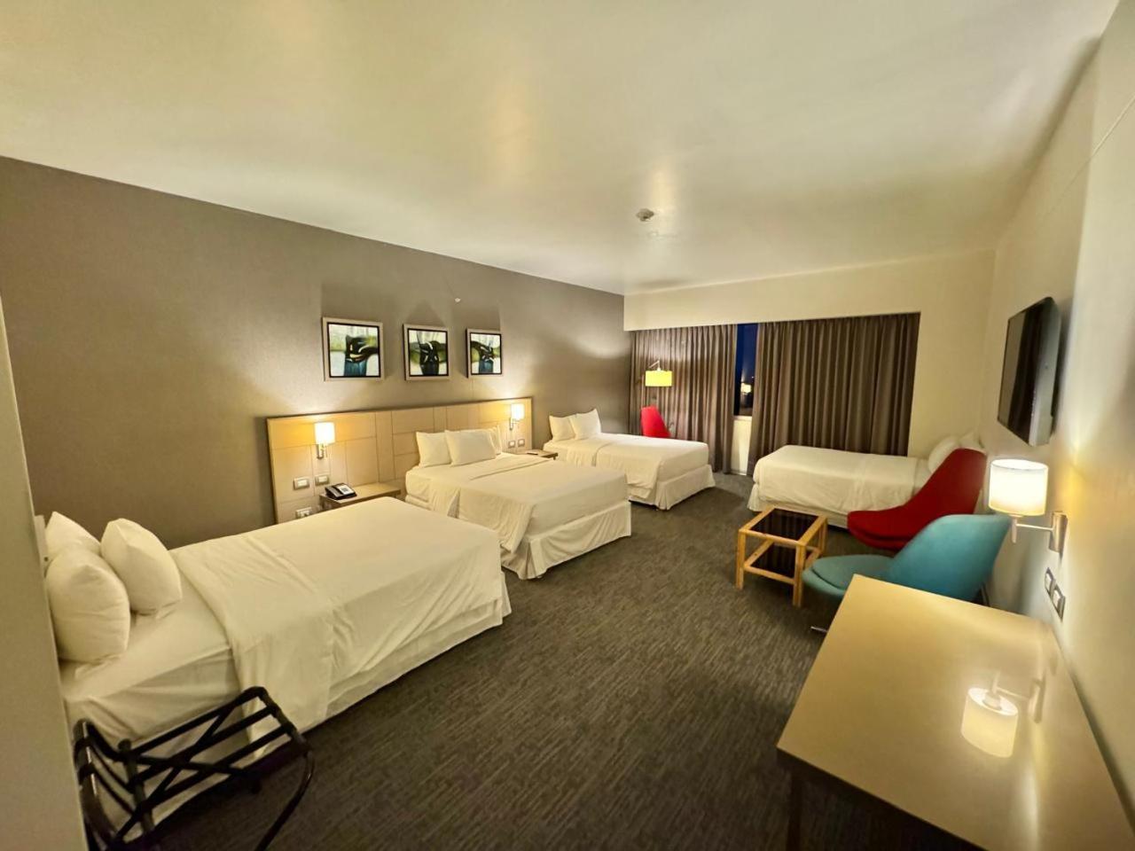 Bth Rebel Tacna Hotel Kültér fotó